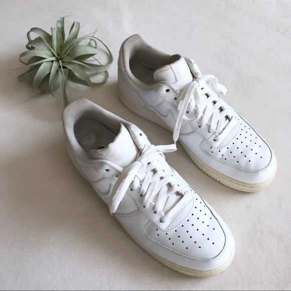 Nike Other - EUC Nike Air Force 1 white sneakers 10.5